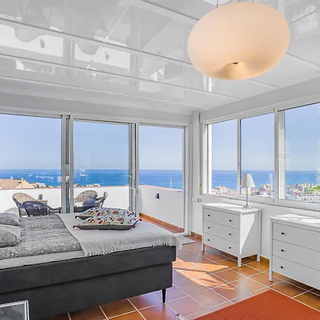 Torremimosas Villa *